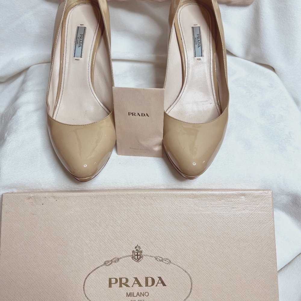 👠 Nearly New PRADA Verni Basic Nude Pumps, Size 41.5